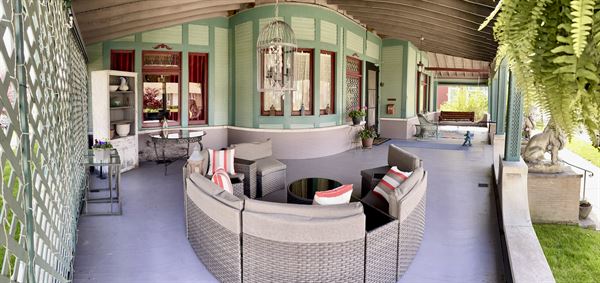 Charles Davis Mansion