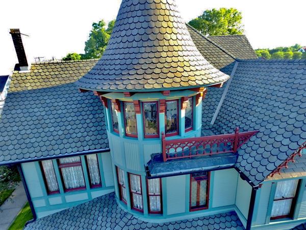 Charles Davis Mansion