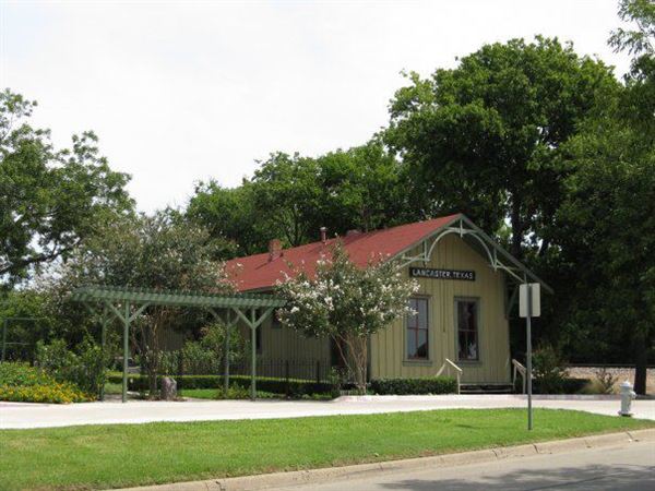 Rose Garden & Historic MKT Train Depot