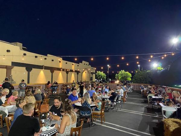 Hickory Ranch Steakhouse & Sports Bar