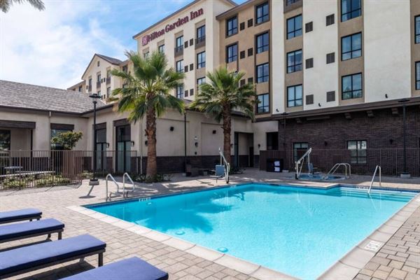 Hilton Garden Inn Pomona