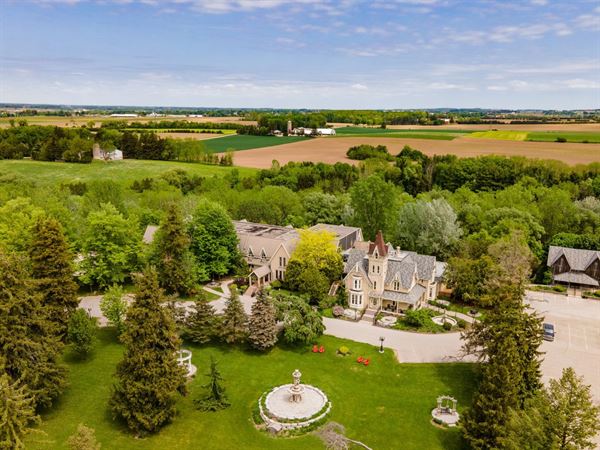 Elm Hurst Inn & Country Spa