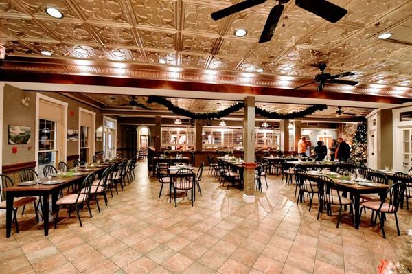 Burleigh Falls Inn & Suites