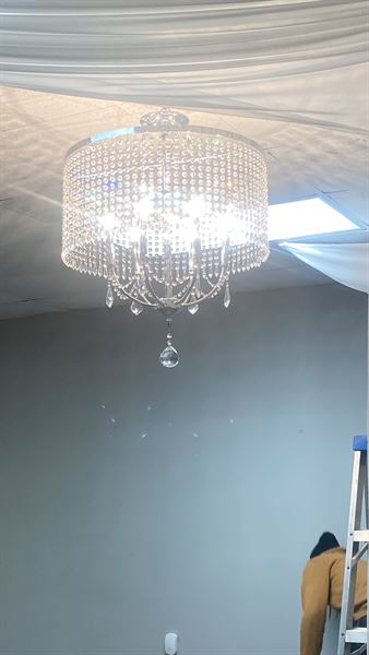 Karolina Throne King