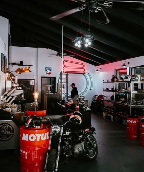 Carbon Canyon Coffee & Cafe