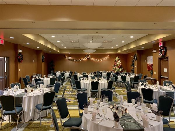 Holiday Inn Hotel & Suites Phoenix Airport