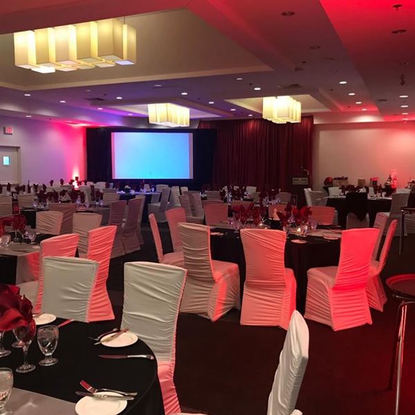 Hilton Winnipeg Airport Suites