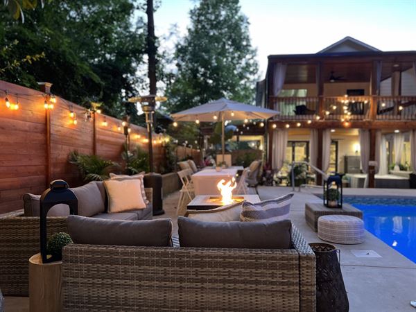 L'Eau Hill House: Resort-Style Event Space