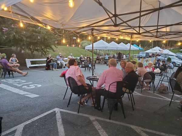 The Irish Inn at Glen Echo