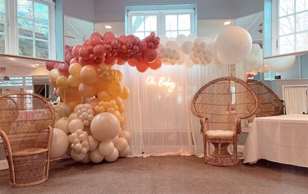 Abington Club/1910 Bar & Grill