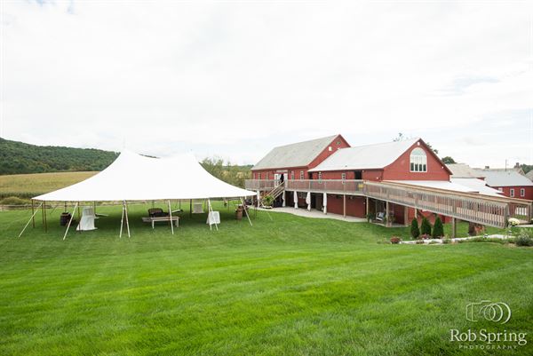 Lakota's Farm Wedding's and Event's