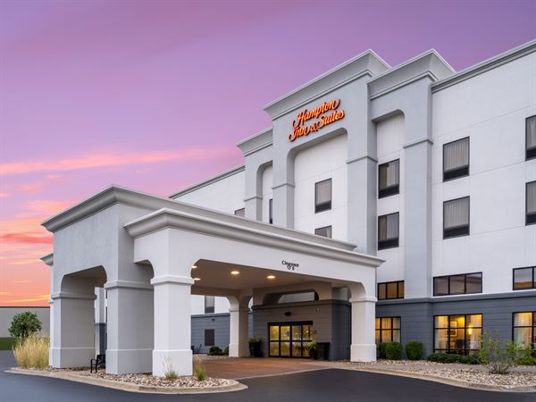 Hampton Inn & Suites Cedar Rapids - North