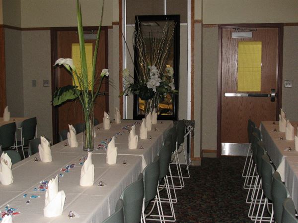 Redwood Area Community Center