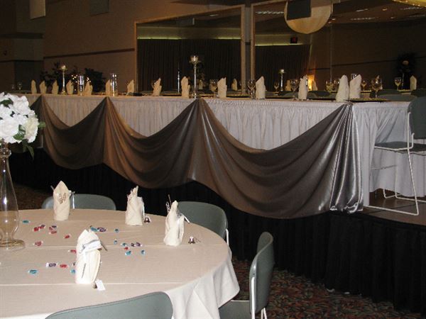 Redwood Area Community Center