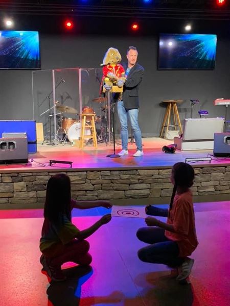 Ventriloquist Doug Mickan