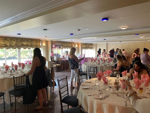 The Waters Edge at Giovanni's