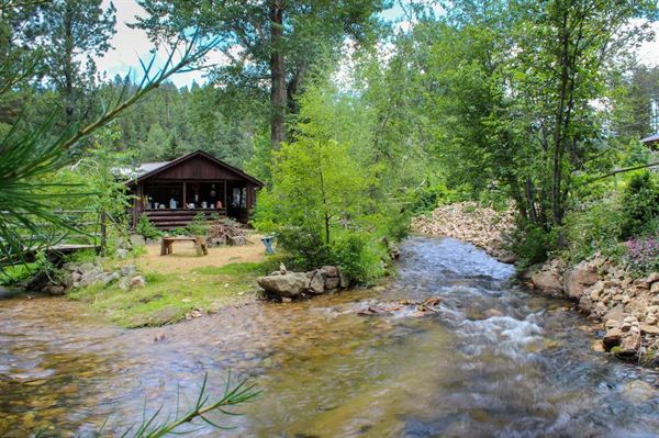 Tizer Botanic Gardens