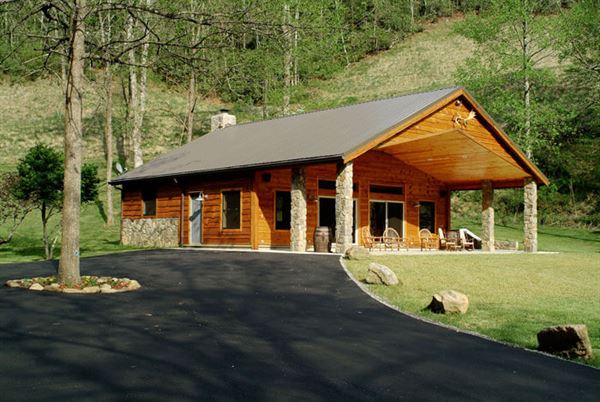 Lands Creek Log Cabin