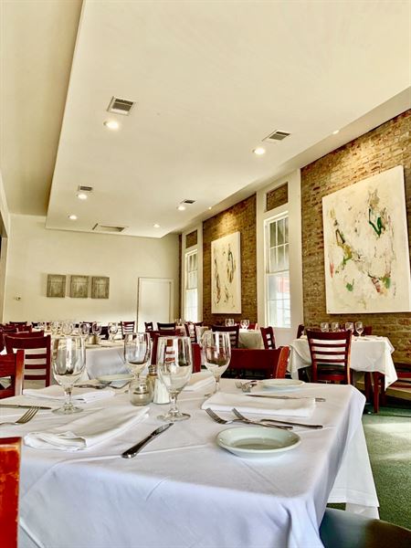 ANNUNCIATION Restaurant