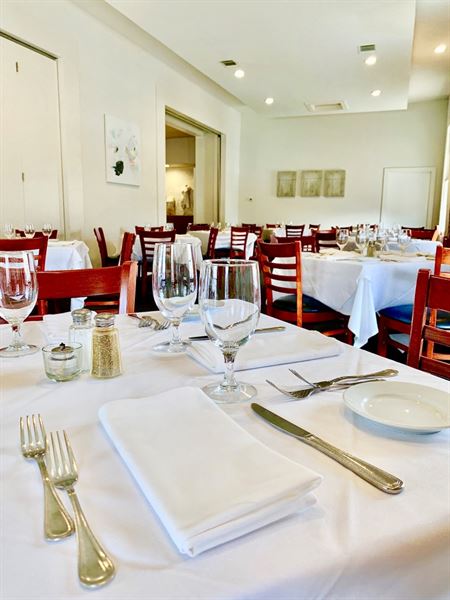 ANNUNCIATION Restaurant