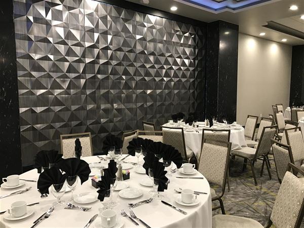 Hilton Garden Inn Wichita Downtown