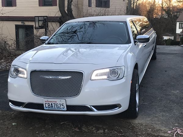 Peters Transit Limousine Service