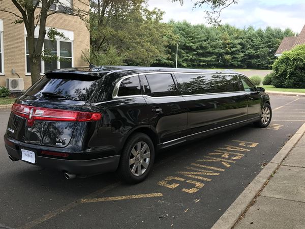 Peters Transit Limousine Service