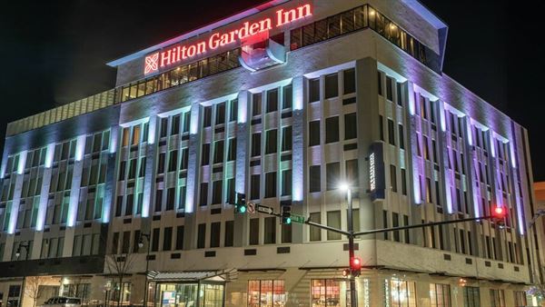 Hilton Garden Inn Wichita Downtown