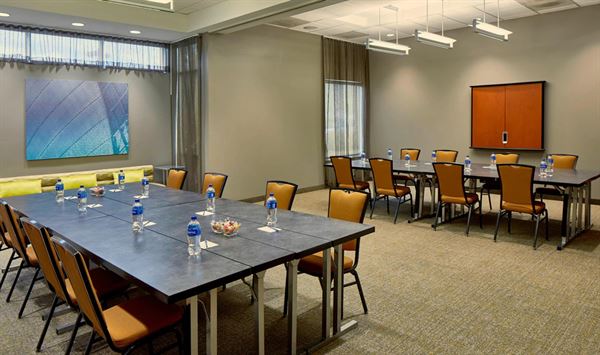 SpringHill Suites Atlanta Airport Gateway