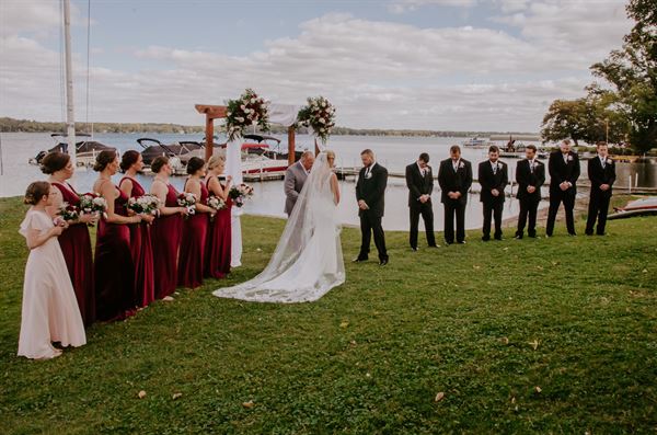 Gull Lake Country Club