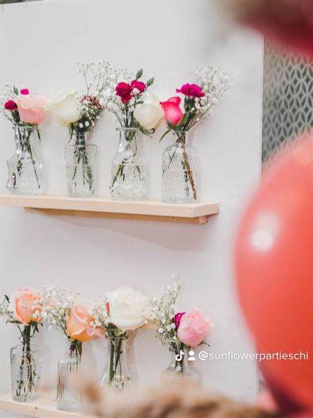 Sunflower Events & Invites