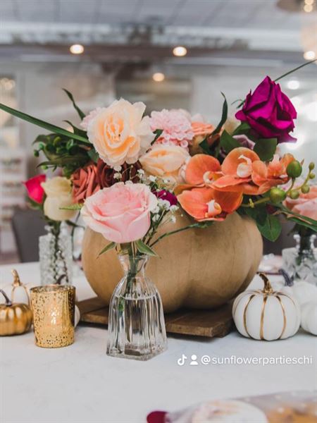 Sunflower Events & Invites