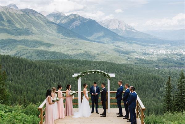 Lizard Creek Lodge Fernie