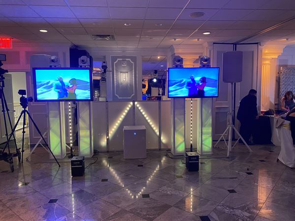 Dmcsound featuring: Dawn Michaels