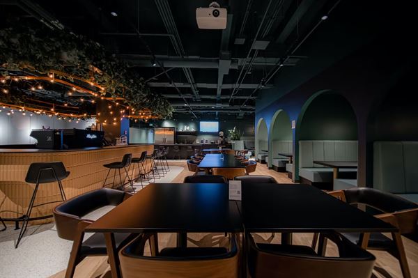 The Dorchester Lounge