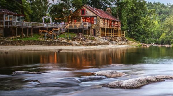 Brown Mountain Beach Resort