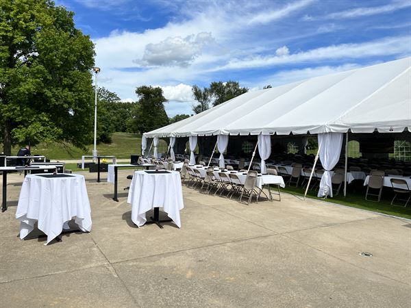 Sunset Hills Golf Course & Eatery