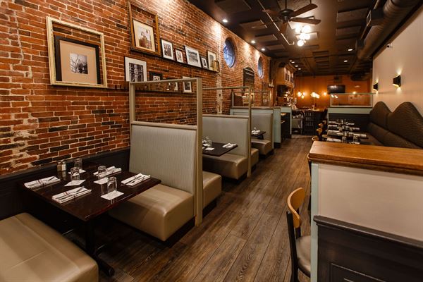 Firefly Bistro & Bar