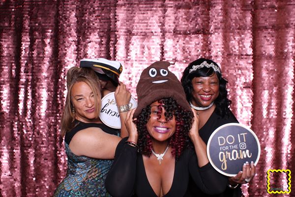 One, Two, Smile! Photo Booth