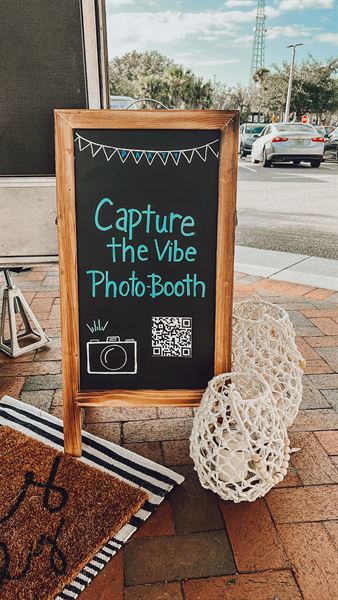 Capture the Vibe Photo Booth