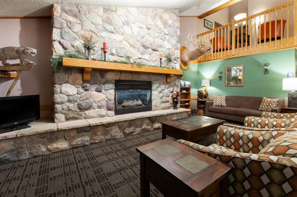 AmericInn Lodge & Suites Iron River