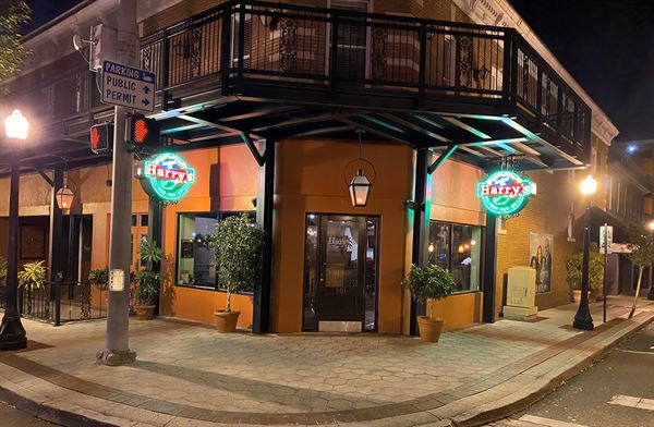 Harry's Seafood Bar and Grille