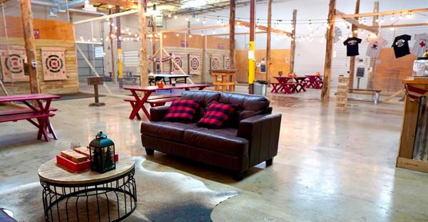 Stumpy's Hatchet House SA