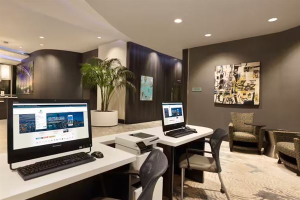 Embassy Suites by Hilton Greenville Downtown Riverplace