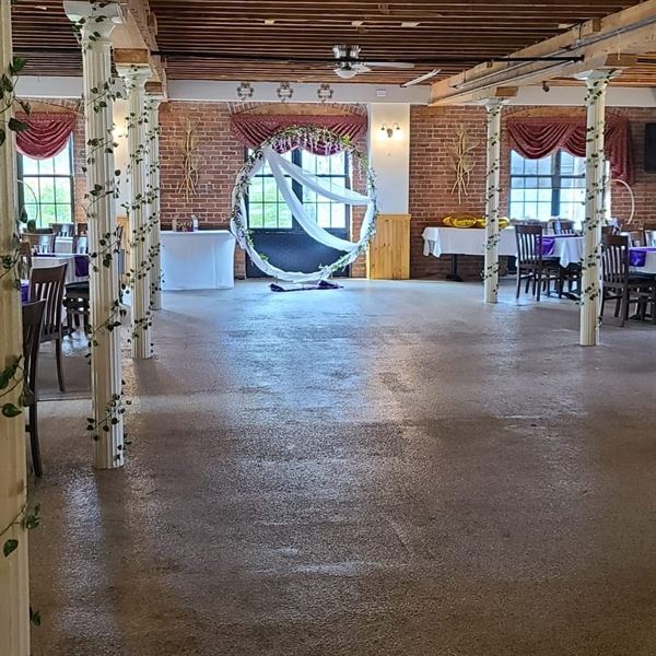 Mahoney's Irish Pub And Restaurant