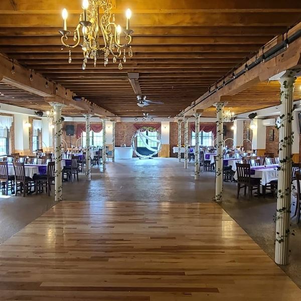 Mahoney's Irish Pub And Restaurant