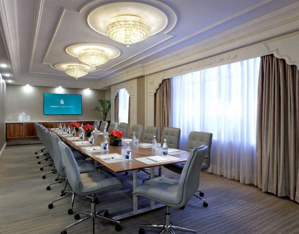 The Lord Nelson Hotel & Suites