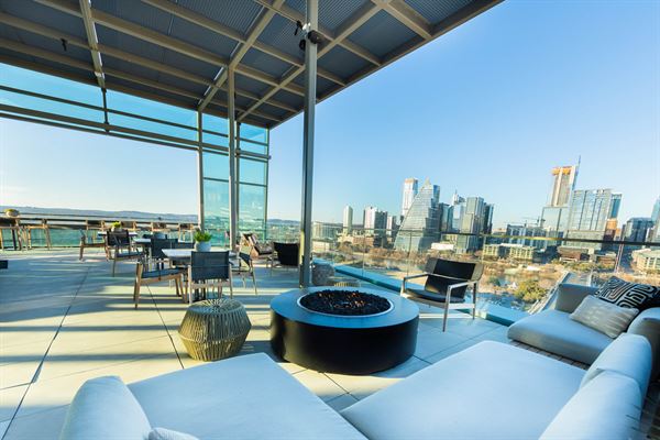 Sky Lounge on Lady Bird