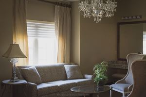 Groom's Lounge & Bridal Suite