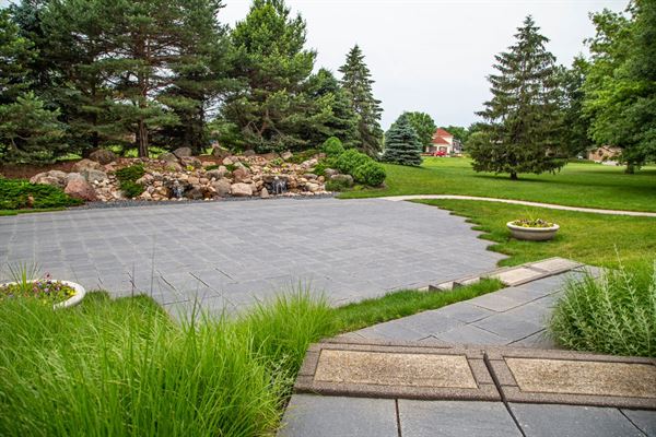 Gateway Hotel and Conference Center